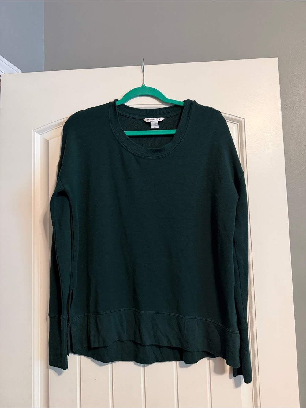 Athleta Dark Green Crewneck Sweatshirt
